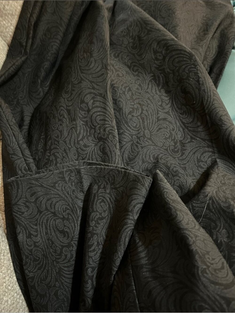 Dana Buchman Black Paisley Pants